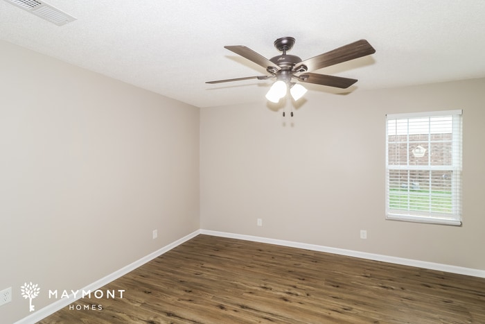 Building Photo - 101 Switchgrass Cove