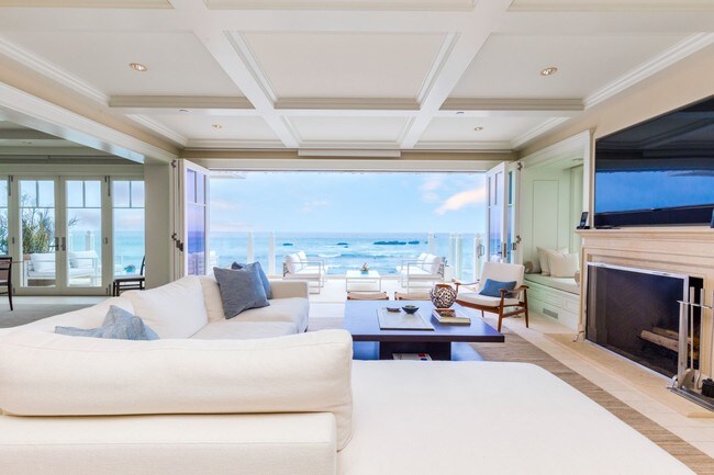 Building Photo - 119 Malibu Colony Rd