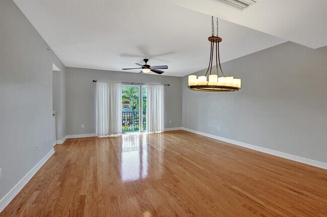 Building Photo - 1861 Coral Heights Blvd