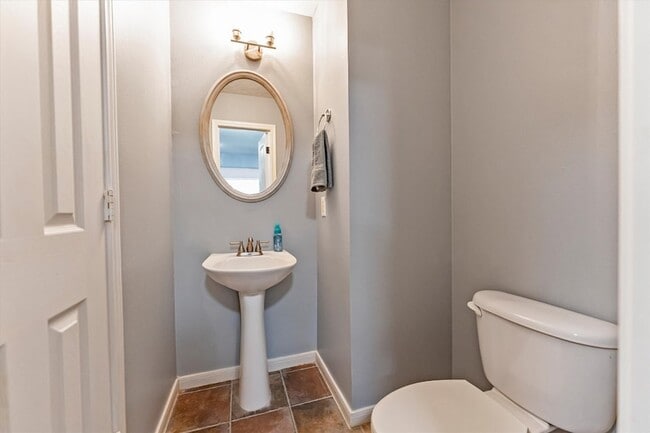 Building Photo - 3227 Candlepine Dr