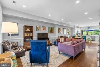 Building Photo - 1275 Oates St NE