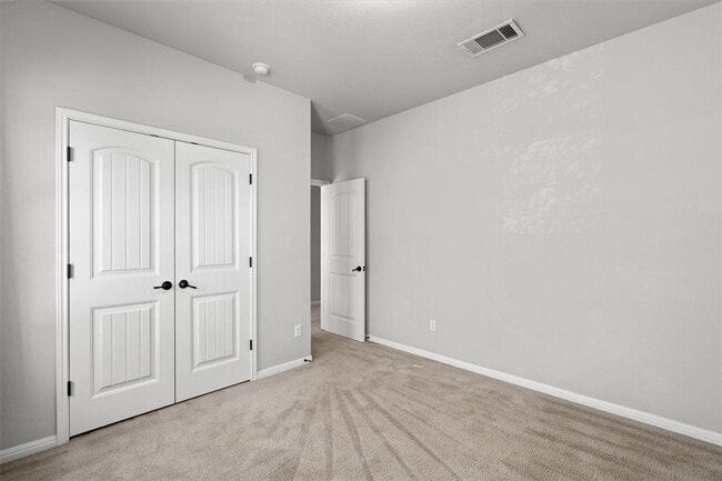 Building Photo - 104 San Matteo St