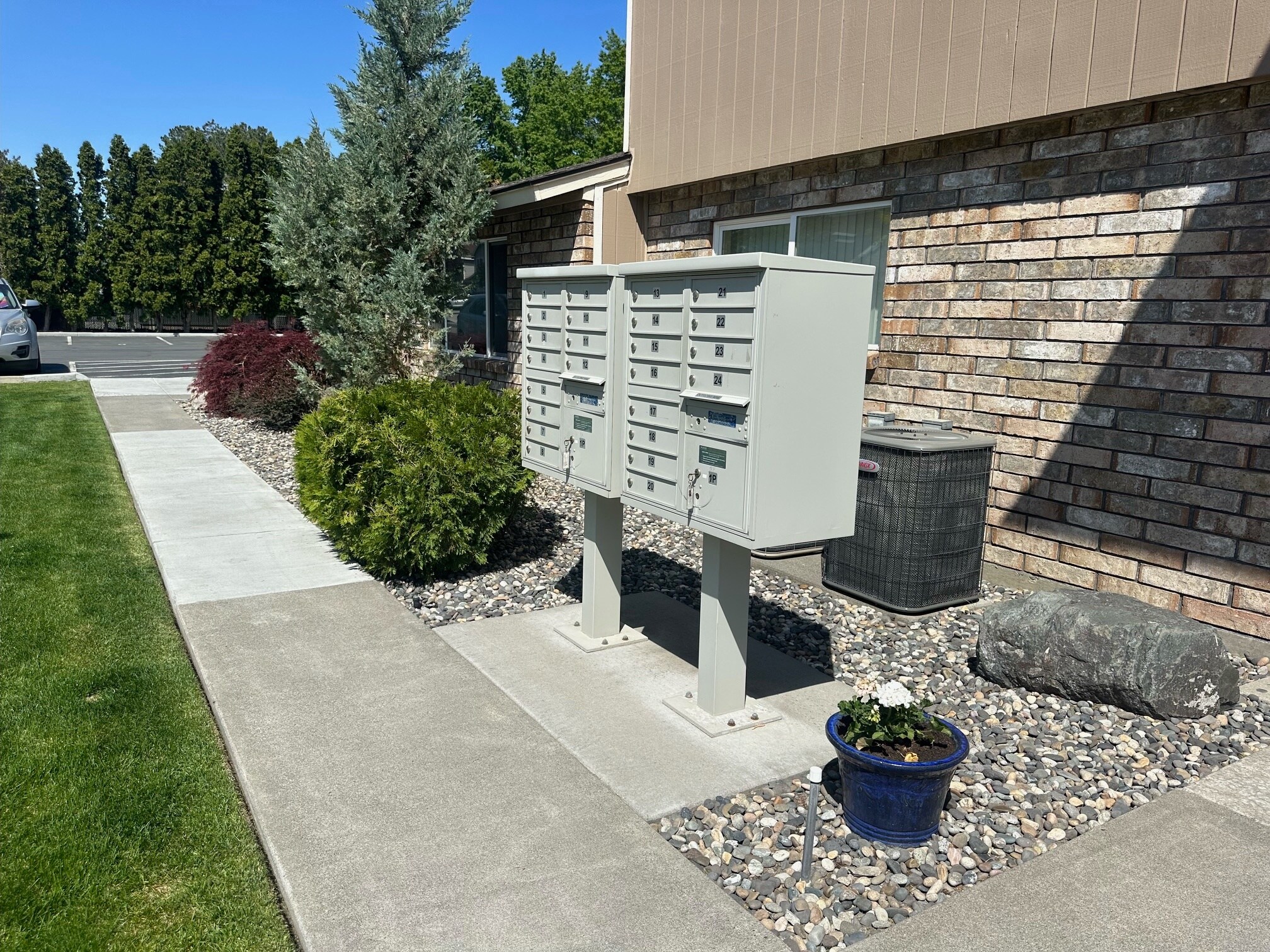 Building Photo - 2312 Hood Ave