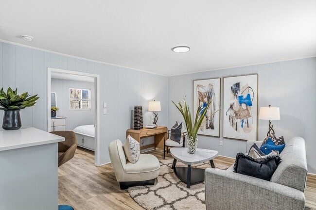Building Photo - Newly Remodeled 1 Bedroom Apartment