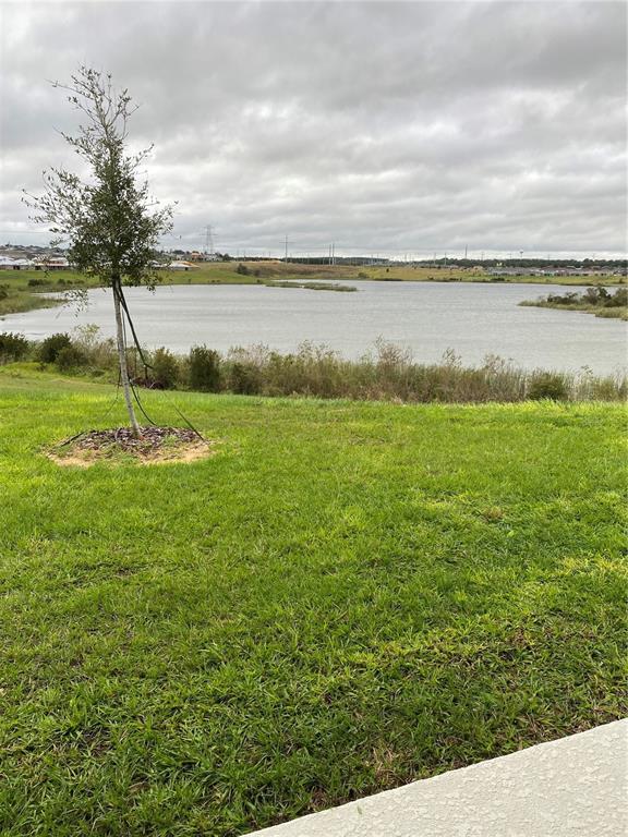 Building Photo - 2581 Royal Jasmine Ct