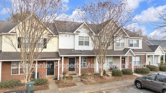 Building Photo - 16 Raelans Cir