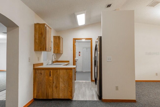 Building Photo - 155 Bluefield Ave