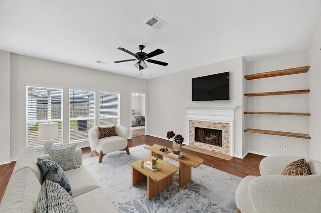 Building Photo - 4902 Lake Catherine Ct