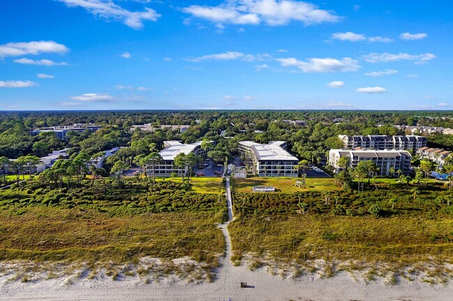 Building Photo - 23 S Forest Beach Dr