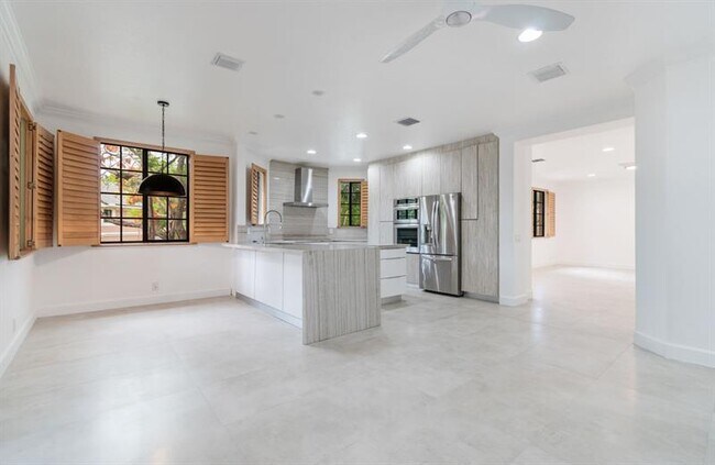 Building Photo - 2604 Center Ct Dr