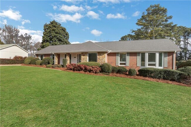 Building Photo - 600 Rounsaville Rd