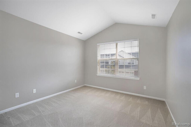 Building Photo - 24204 Alexa Dr