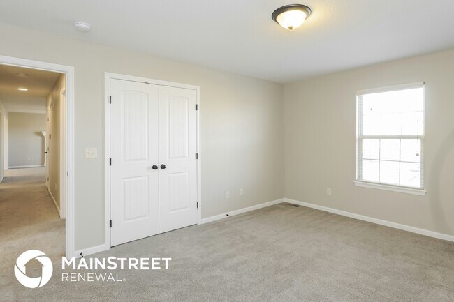 Building Photo - 401 192nd St