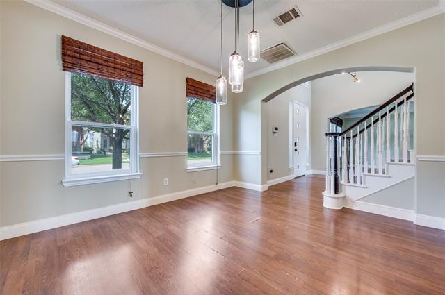 Building Photo - 9610 Windy Hollow Dr