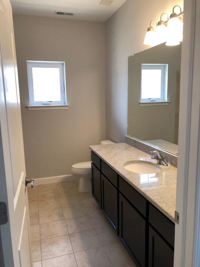 Building Photo - 5535 Arbor Chase Dr