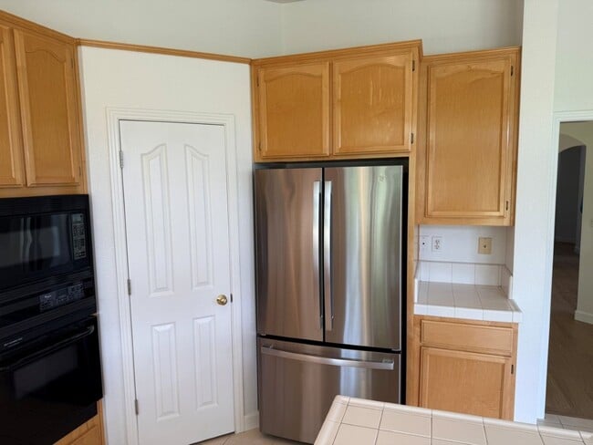 Building Photo - Gated Unique Remodeled 3 Bedroom w/ Golf Course Views in Rancho Solano