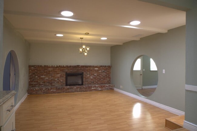 Building Photo - 20231 Merrick Dr