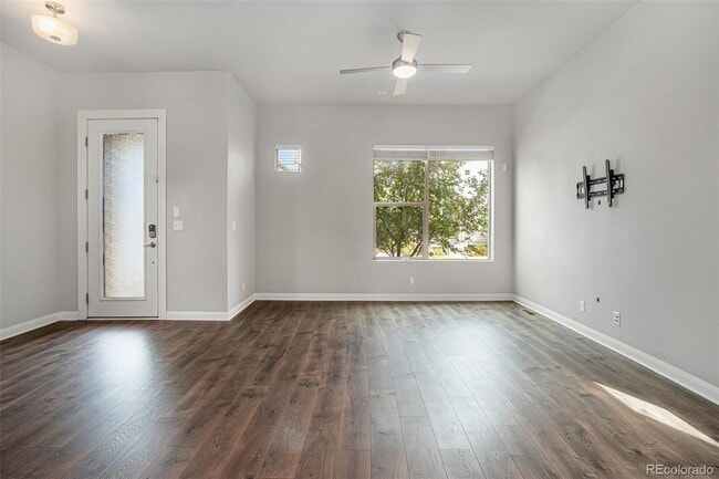 Building Photo - "Spacious 4-Bedroom Sanctuary with 3.5 Bat...