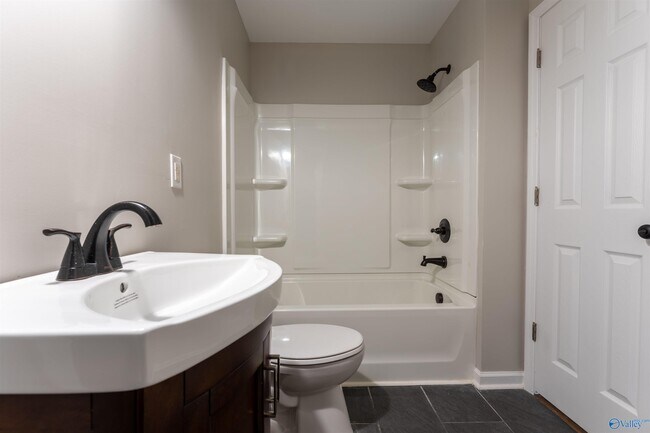 Building Photo - 3708 Valleydale Rd NW