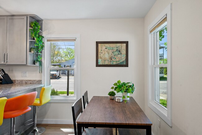 Building Photo - 68 1st St