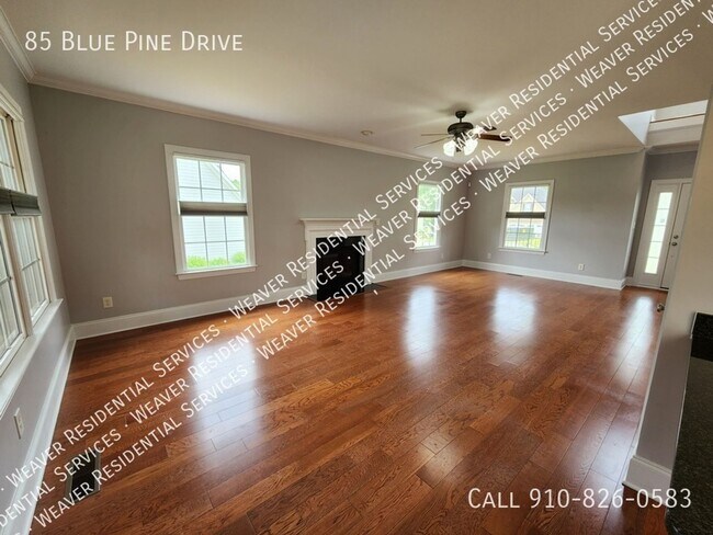 Building Photo - BEAUTIFUL TWO STORY HOME IN ANDERSON CREEK