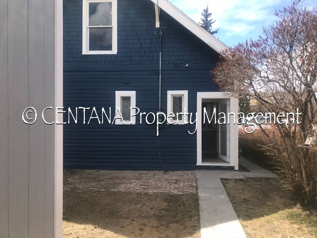 Building Photo - Gorgeous remodeled home!