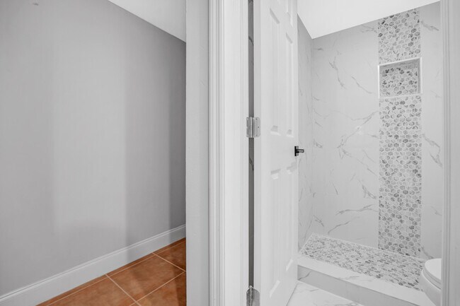 Building Photo - 1732 NW 81st Way