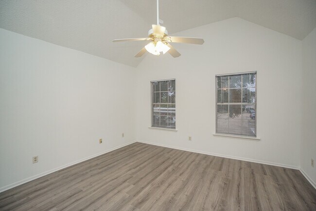 Building Photo - 2810 Grants Lake Blvd