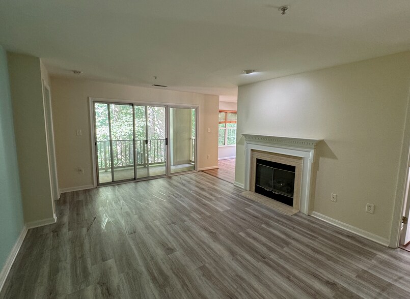 Building Photo - 115 Timberbrook Ln
