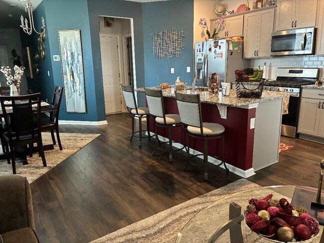 Building Photo - 830 Quaint Parish Cir