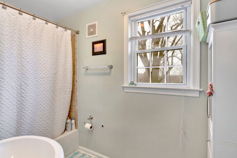 Building Photo - 922 Monticello Ave