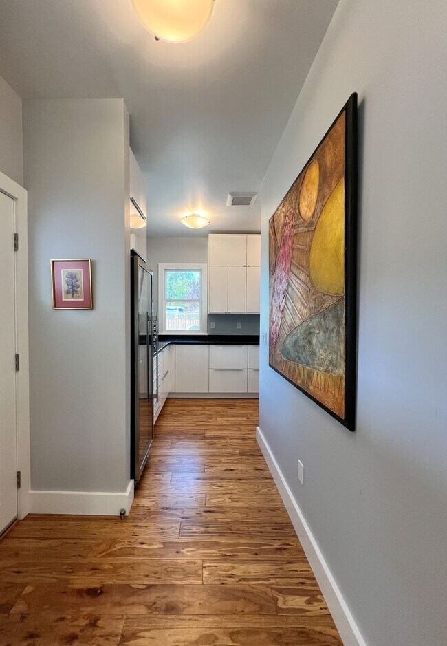 Building Photo - Fully Furnished Modern Home in the Desirable Alphabet Streets