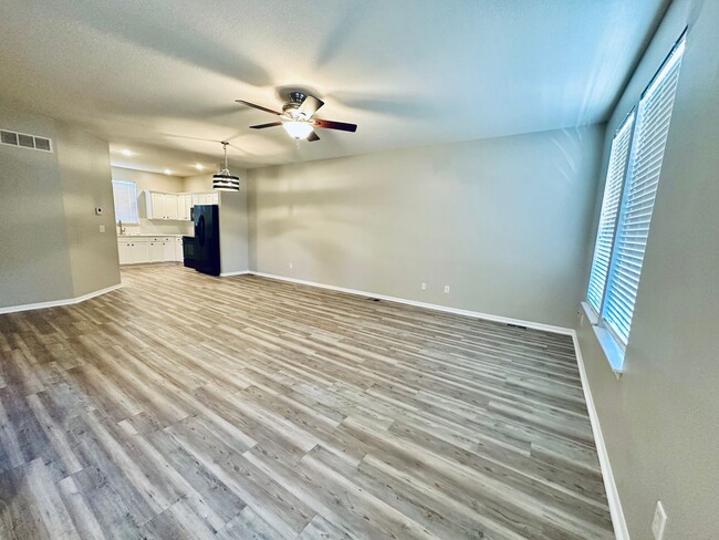 Building Photo - {12382} Fresh Paint and Flooring Throughou...