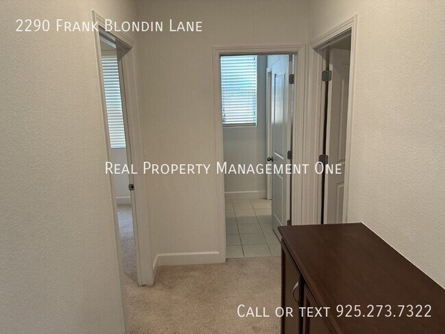 Building Photo - 2290 Frank Blondin Ln