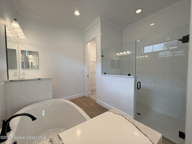 Building Photo - 8367 Gullen Dr