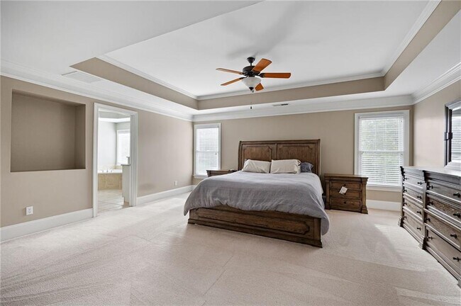 Building Photo - 227 Oakwind Pointe