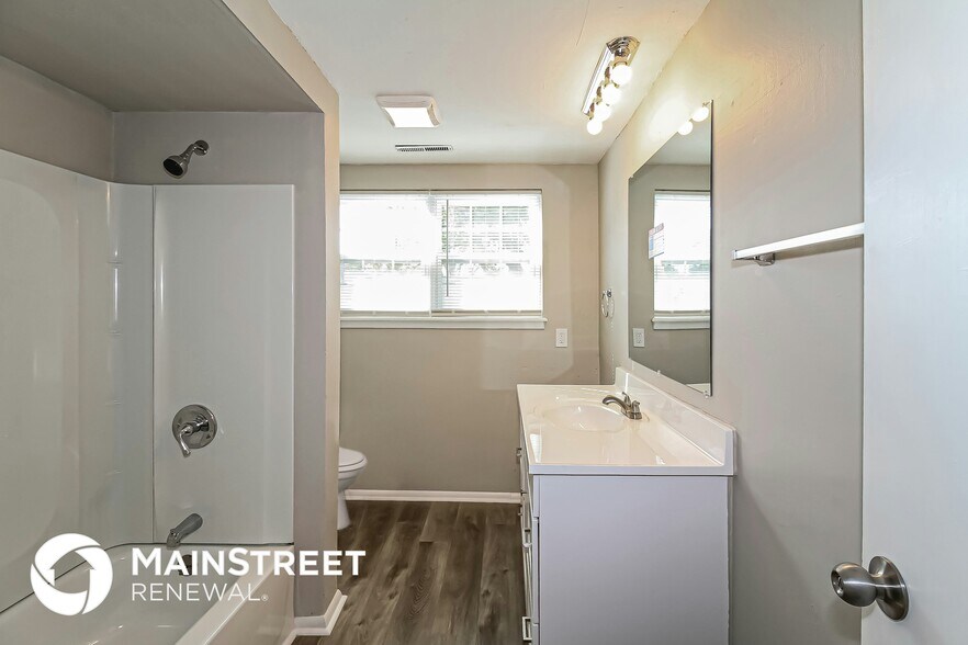 Building Photo - 4813 Michael Dr