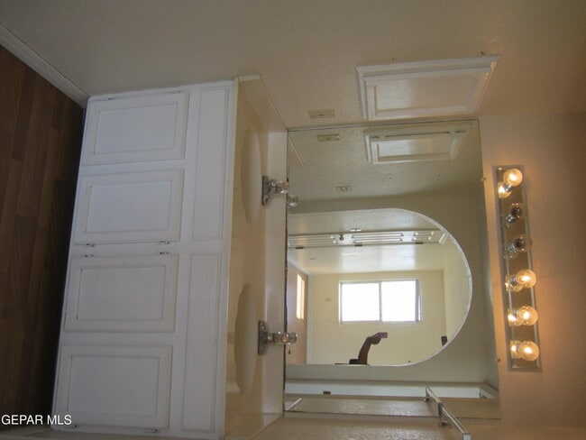Building Photo - 6924 Imperial Ridge Dr