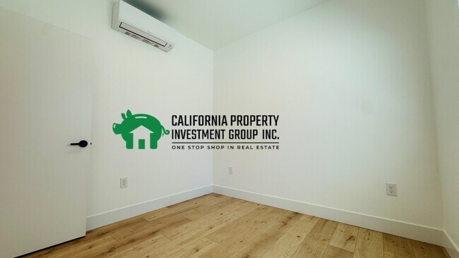 Building Photo - 4104 16th Ave