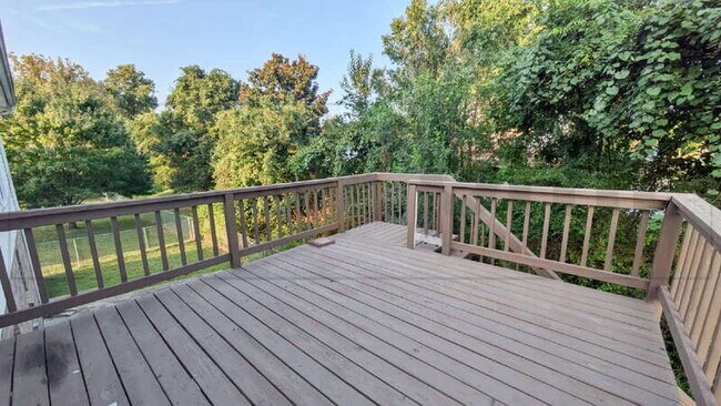 Building Photo - 3388 Oak Park Dr