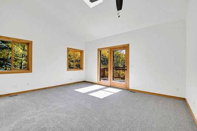 Building Photo - 30579 Rand Rd