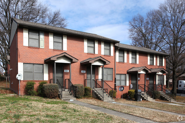 Ray Warren Apartments - 1306 E Gate City Blvd Greensboro NC 27406 ...