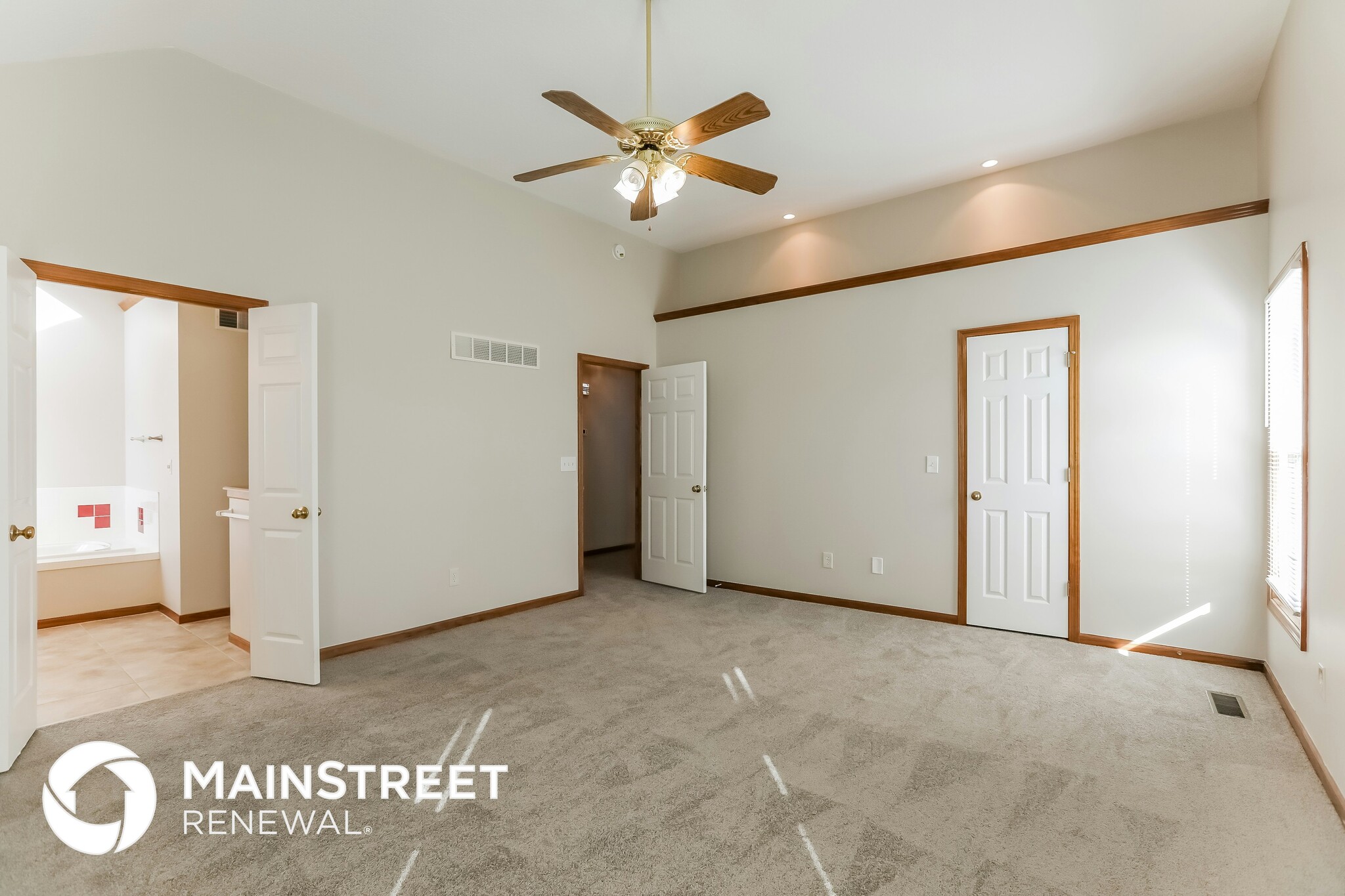 Building Photo - 1125 SE 11 Terrace