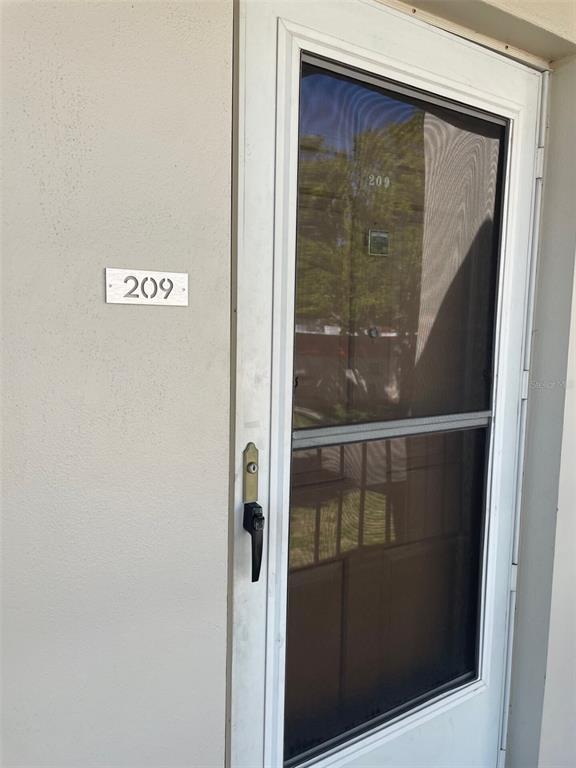 Building Photo - 5880 38th Ave N