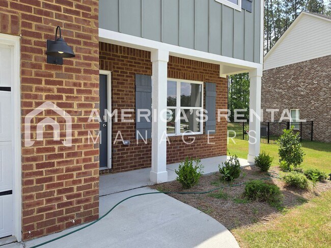Building Photo - Spacious Home for Rent in Calera, AL!