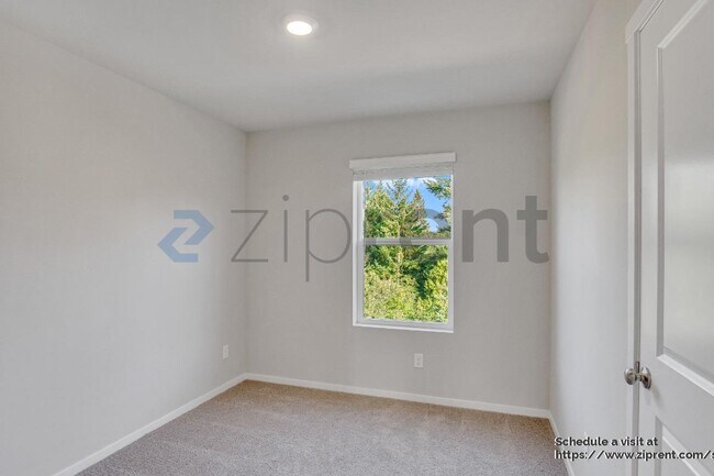 Building Photo - 1471 SW Fielder Pl