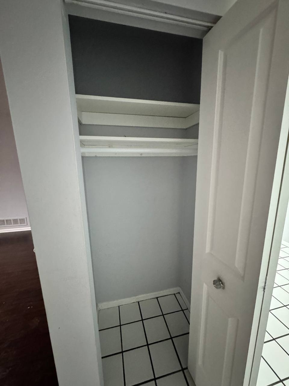 Building Photo - 283 Sassafras Ct