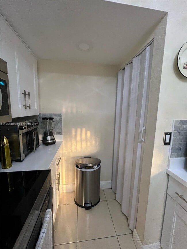 Building Photo - 15241 SW 80th St