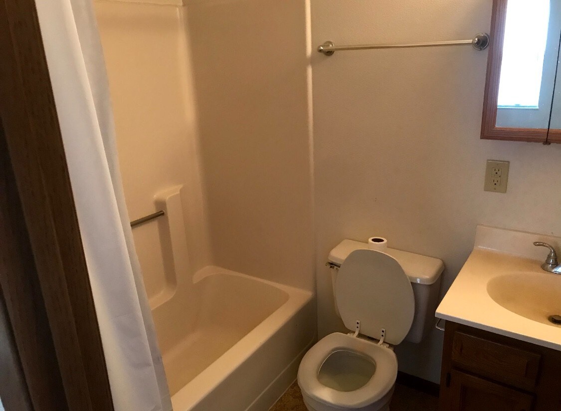 Building Photo - 4170 Jannie Dr