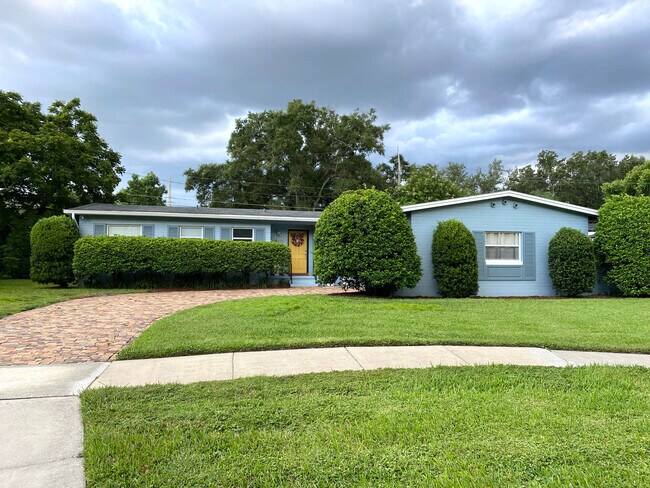 Primary Photo - 2720 Dellwood Dr